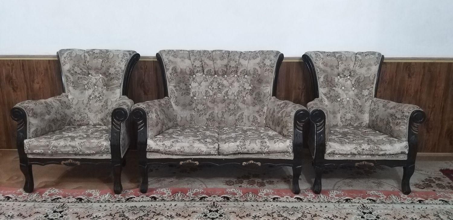 مبل ۷ نفره چوب|مبلمان خانگی و میز عسلی|تنکابن, |دیوار