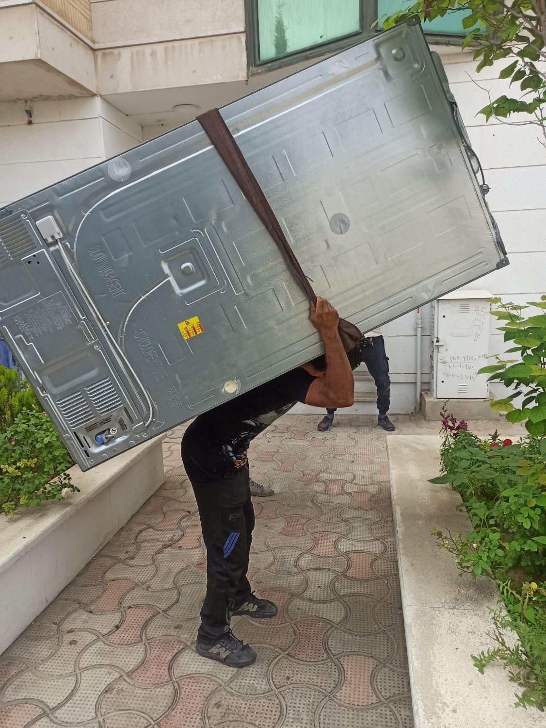 اسباب کشی و کارگر باربری بدون انعام و تضمینی|خدمات حمل و نقل|شیراز, میانرود|دیوار