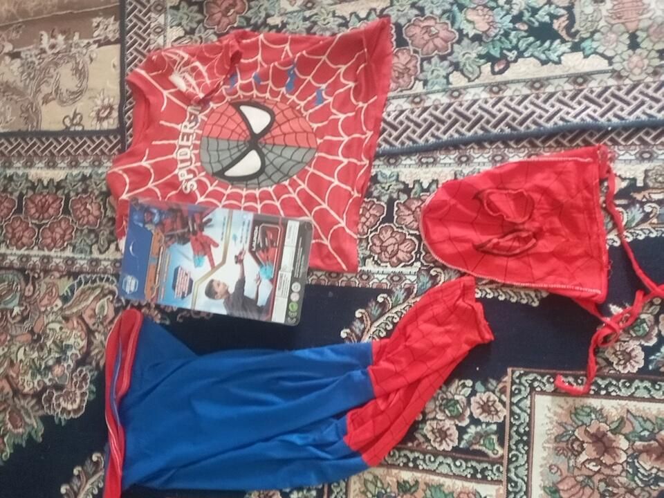 پرتا بگر مرد عنکبوتی با لباس کامل|اسباببازی|ساوه, |دیوار