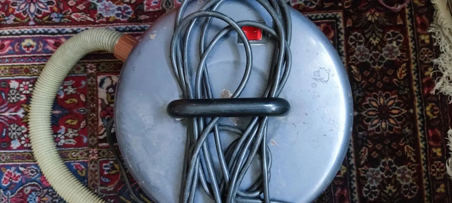 جاروبرقی سطلی سپاهان جارو. موتور قوی|جاروبرقی، جارو شارژی، بخارشو|اصفهان, رزمندگان|دیوار
