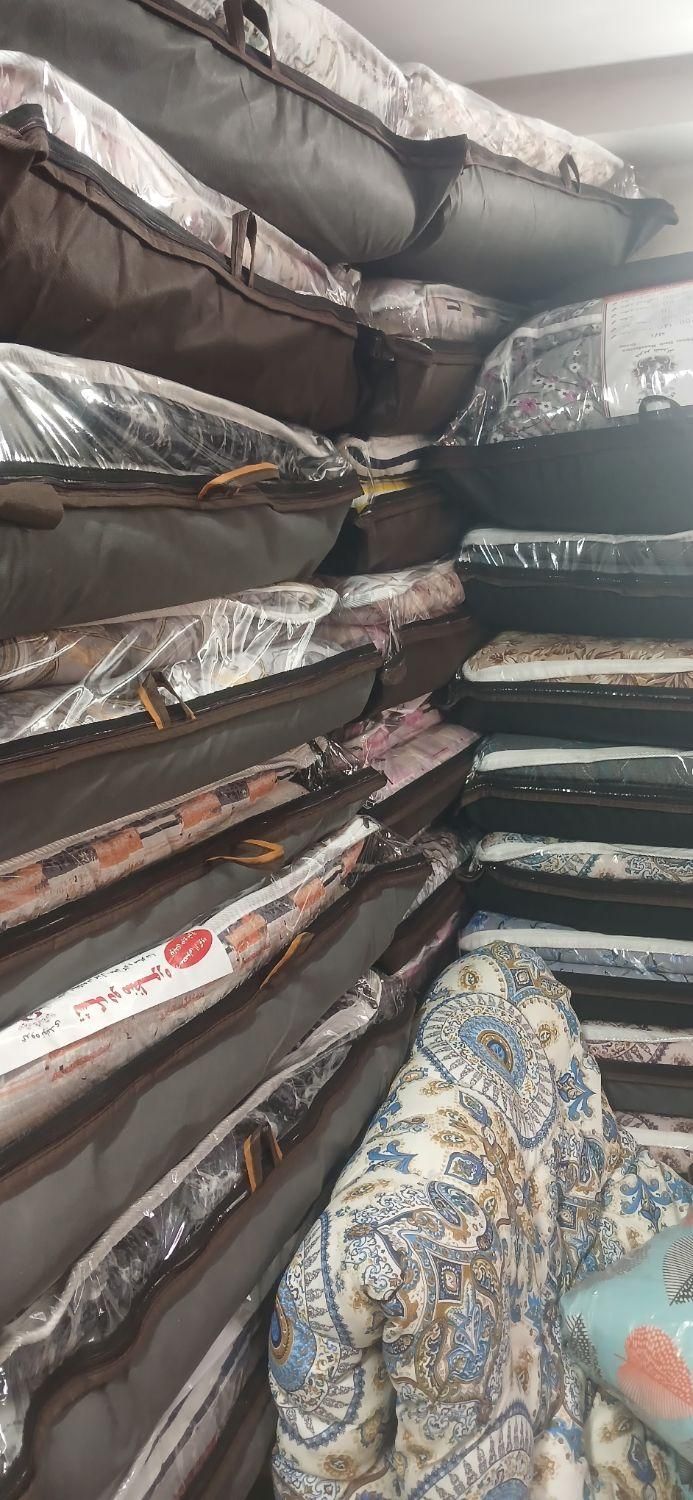 پخش پتو تشک مسافرتی تشک پنبه ای بالشت روتختی|رختخواب، بالش، پتو|شیراز, شهرک گلها|دیوار