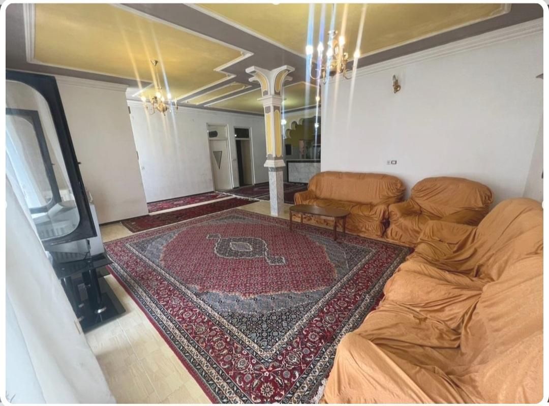 اجاره روزانه/هفتگی/ماهانه خونه حیاط داردربست|اجارهٔ کوتاه‌مدت آپارتمان و سوئیت|مشگین شهر, |دیوار