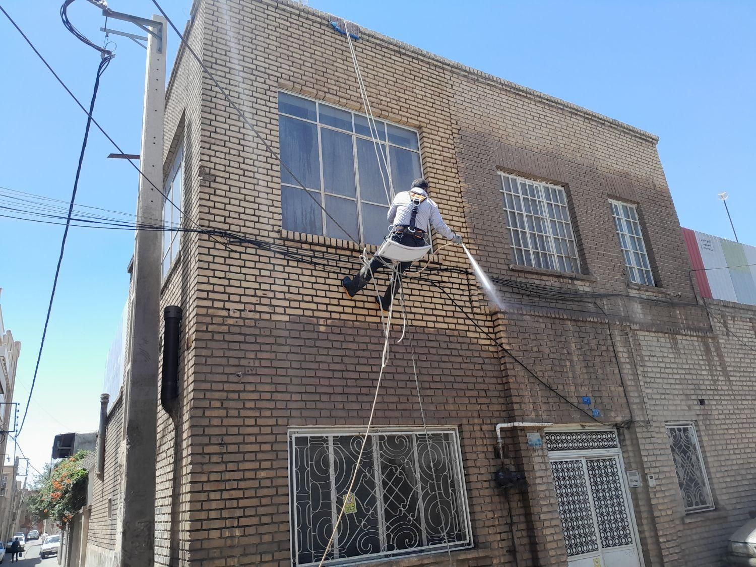 سنگ سابی کف سابی  نماشوی ساب زنی موزائیک سرامیک|خدمات نظافت|قم, پاسدار|دیوار