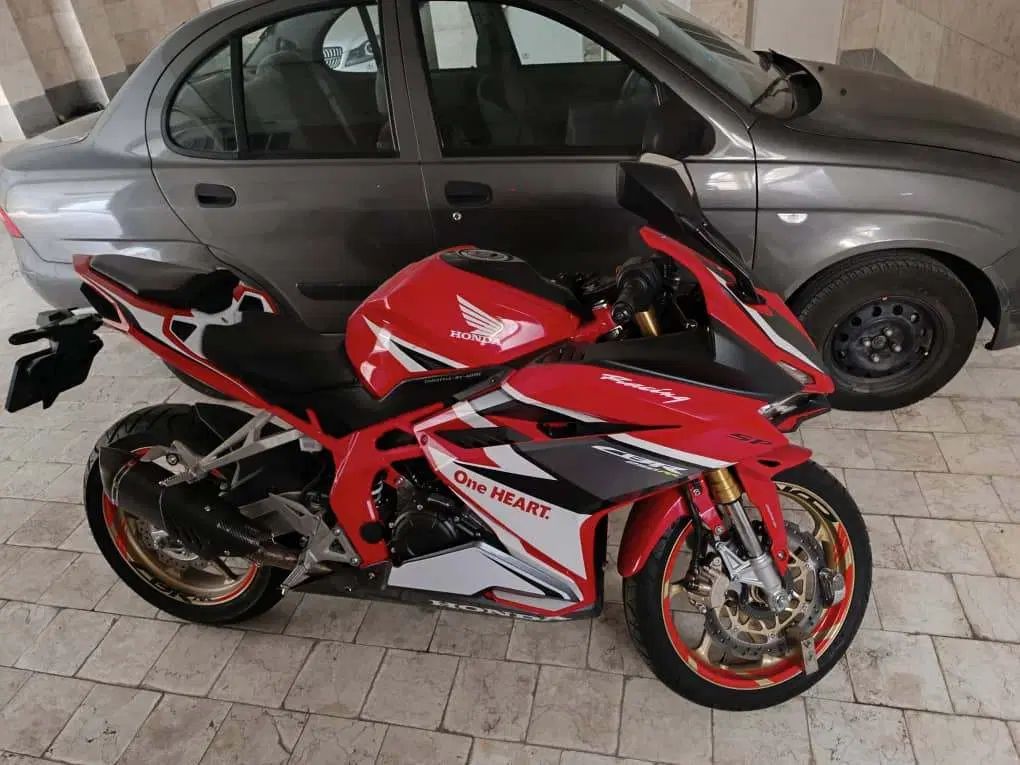 هندا cbr250rr|موتورسیکلت|تهران, آذربایجان|دیوار