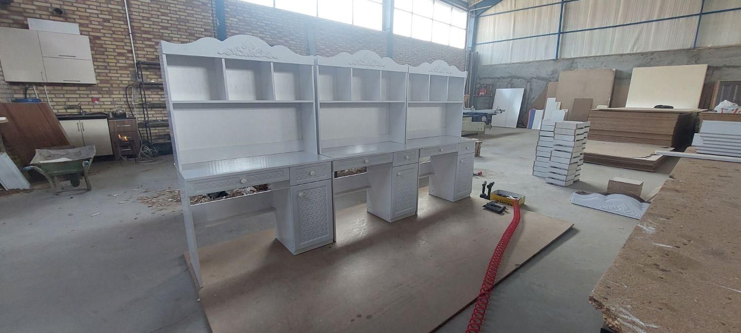 میز تحریر|میز تحریر و کامپیوتر|اردبیل, |دیوار