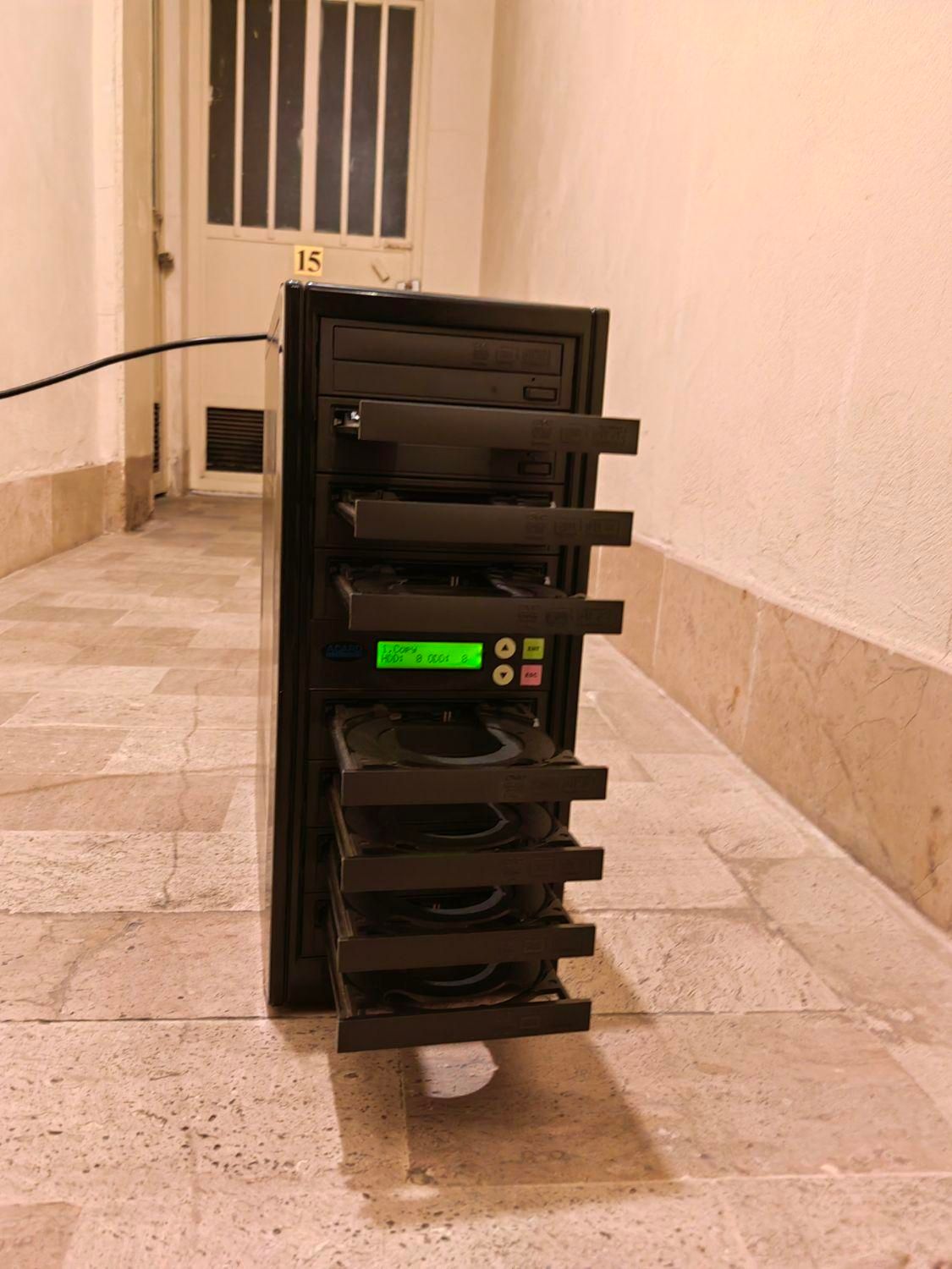 دی وی دی پرینتیبل، قاب dvd، داپلیکیتور، dvd پلیر|پخش‌کننده DVD و ویدیو|تهران, شهرک نفت|دیوار