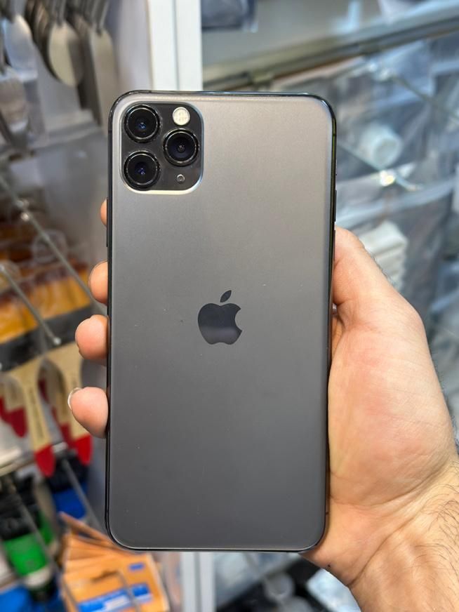 اپل iphone 11 pro max 256 مشکی zaa|موبایل|تهران, دهکده المپیک|دیوار