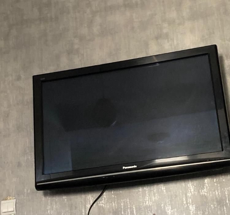 تلویزیون پاناسونیک پلاسما ۴۲ اینج (panasonic)|تلویزیون و پروژکتور|تهران, جوادیه|دیوار