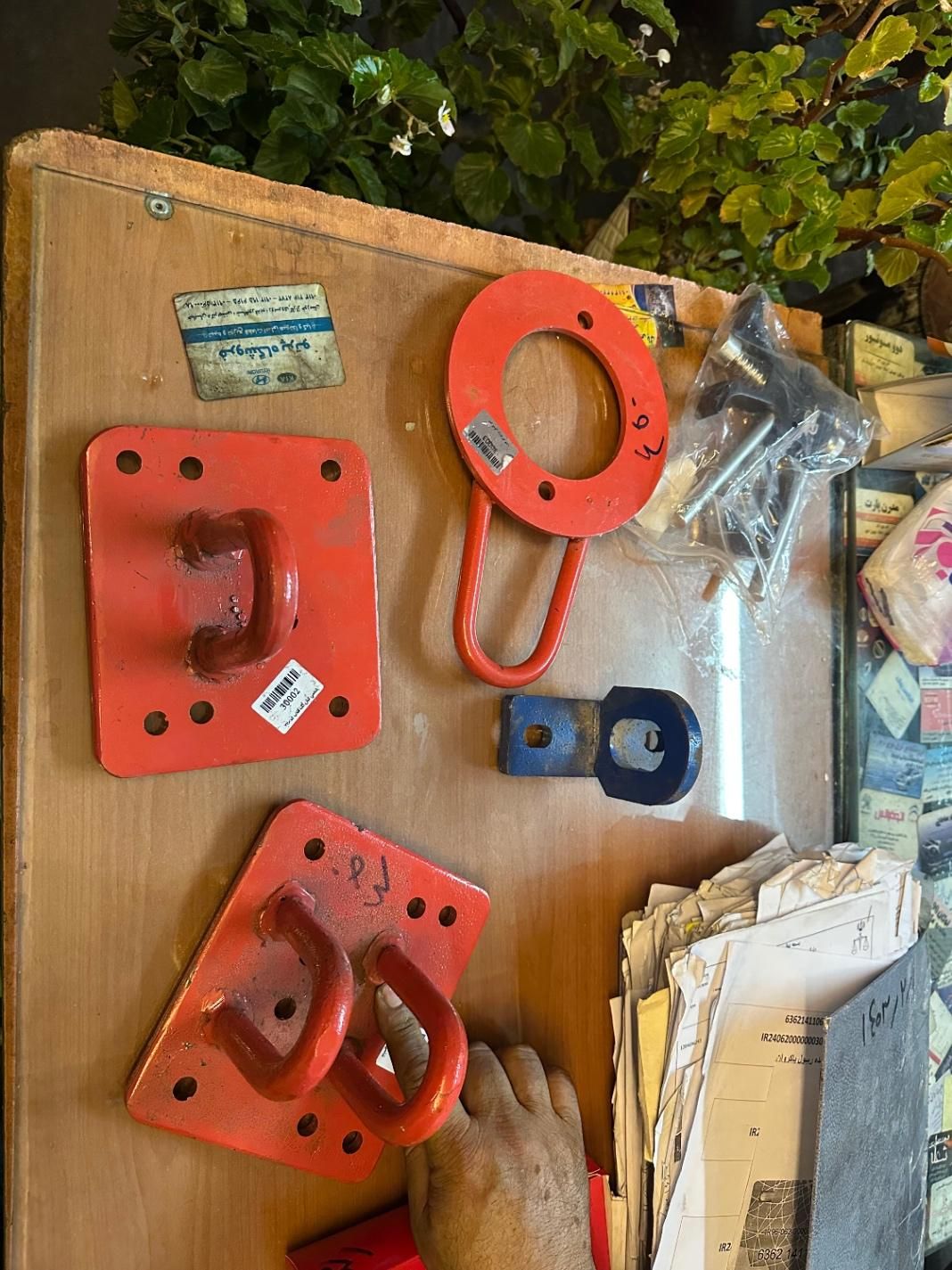 استخدام صافکارpdrمسلط به صافکاری سنتی وشاسی کشی|استخدام صنعتی، فنی، مهندسی|اصفهان, کوی امیریه|دیوار