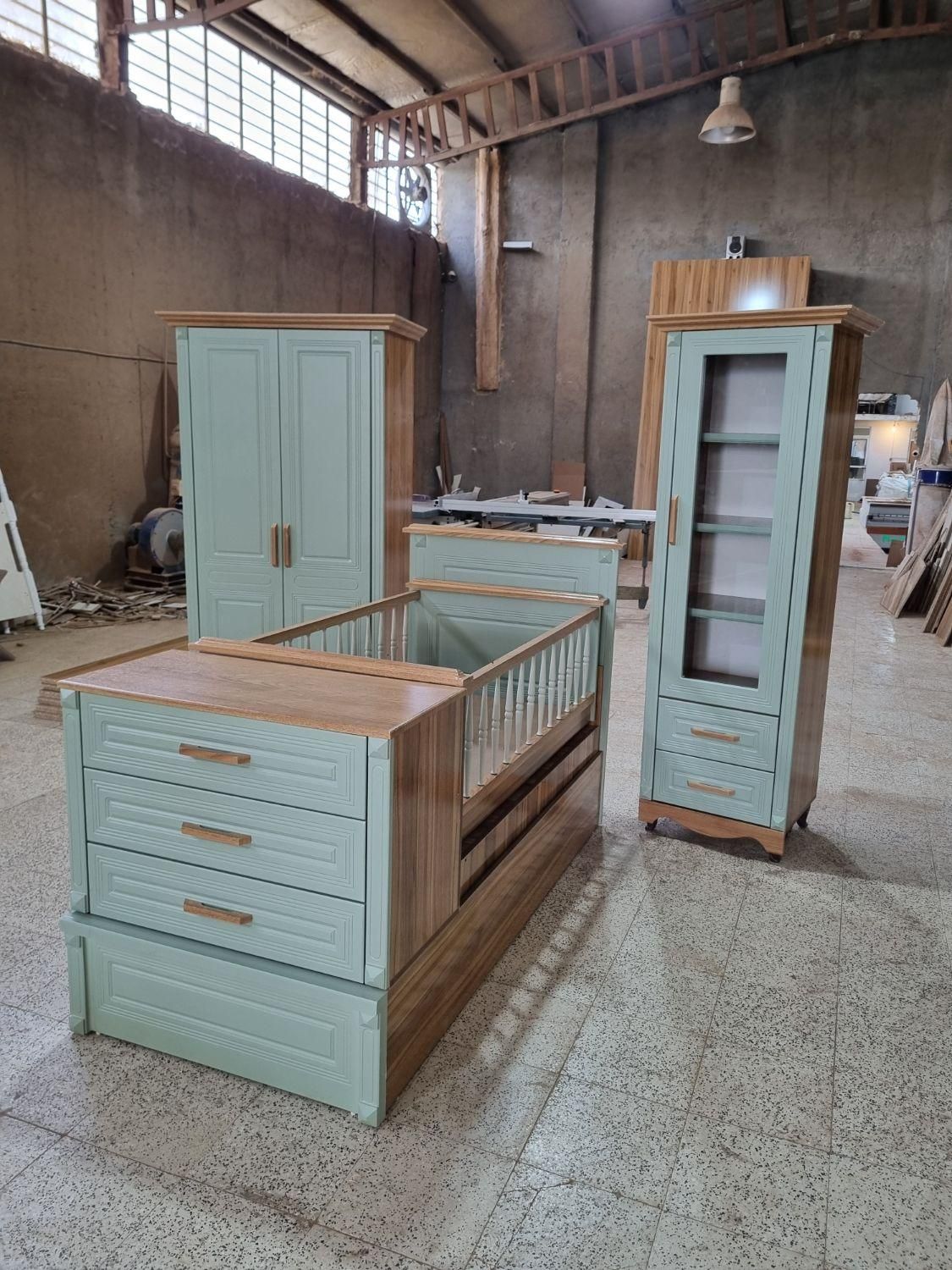 تخت وکمد نوزاد ام دی اف وکیوم|تخت و سرویس خواب|مشهد, خواجه ربیع|دیوار