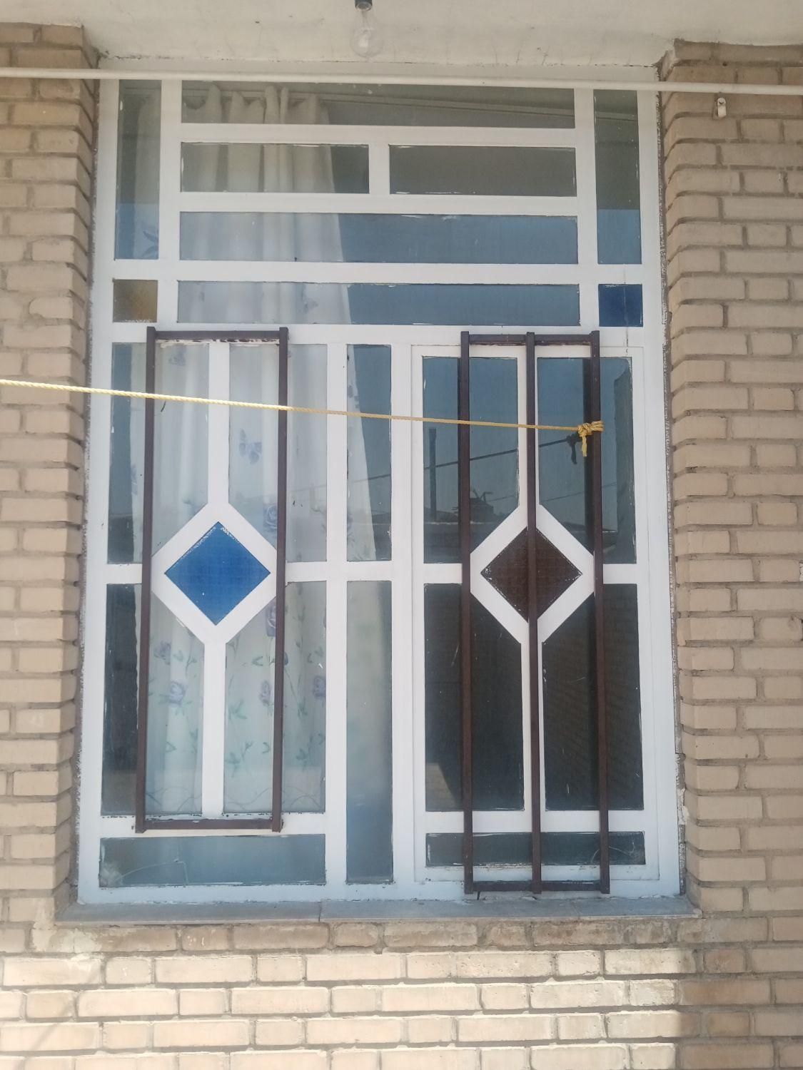 درب وپنجره|مصالح و تجهیزات ساختمان|کوهدشت, |دیوار