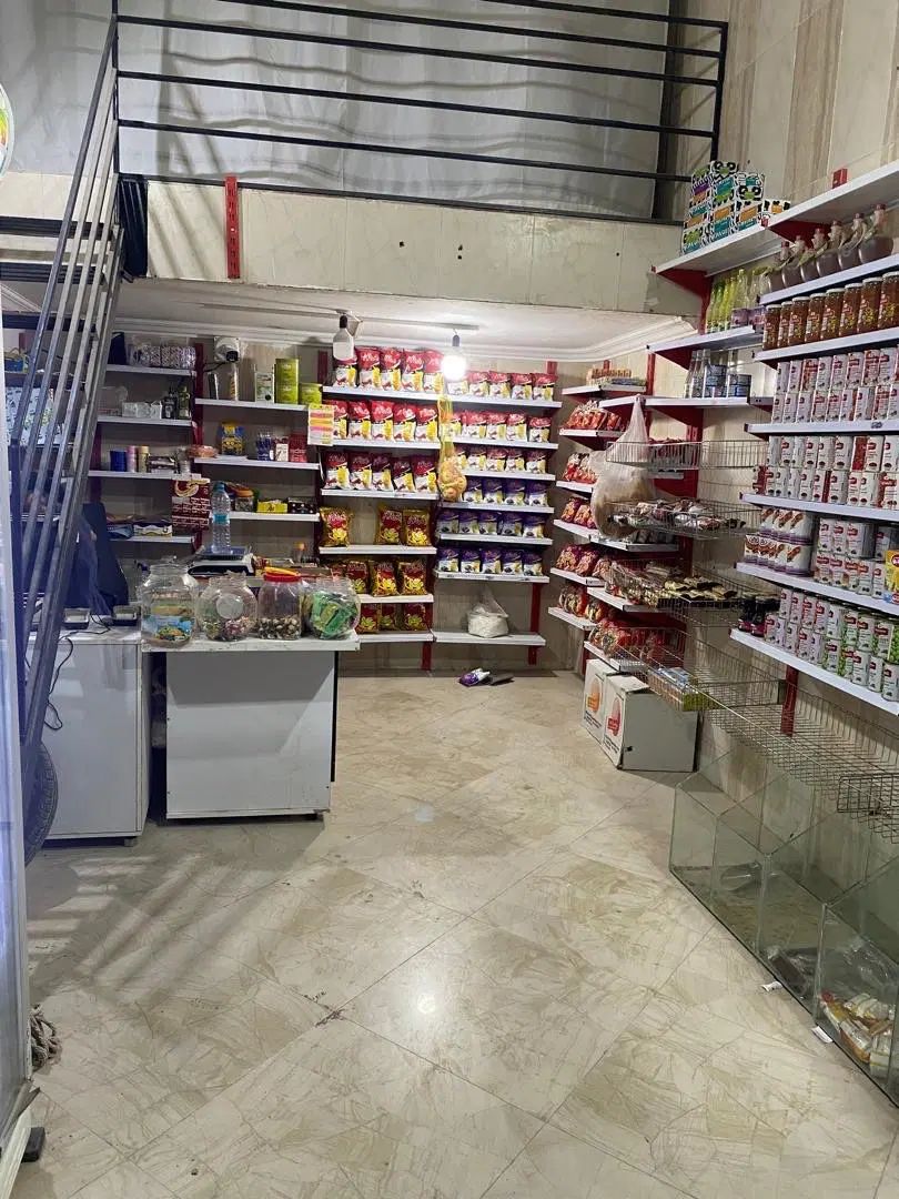 واگذاری فوری سوپرمارکت پرسود در موقعیت|فروشگاه و مغازه|ایرانشهر, |دیوار