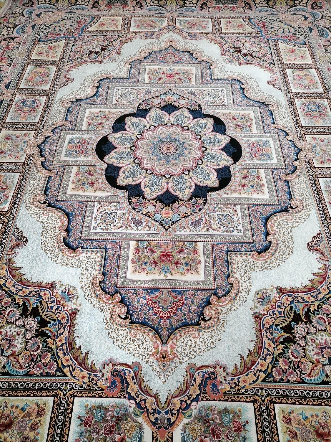 خریدار تخصص فرش ماشینی و دستباف|فرش|مشهد, وکیل‌آباد|دیوار