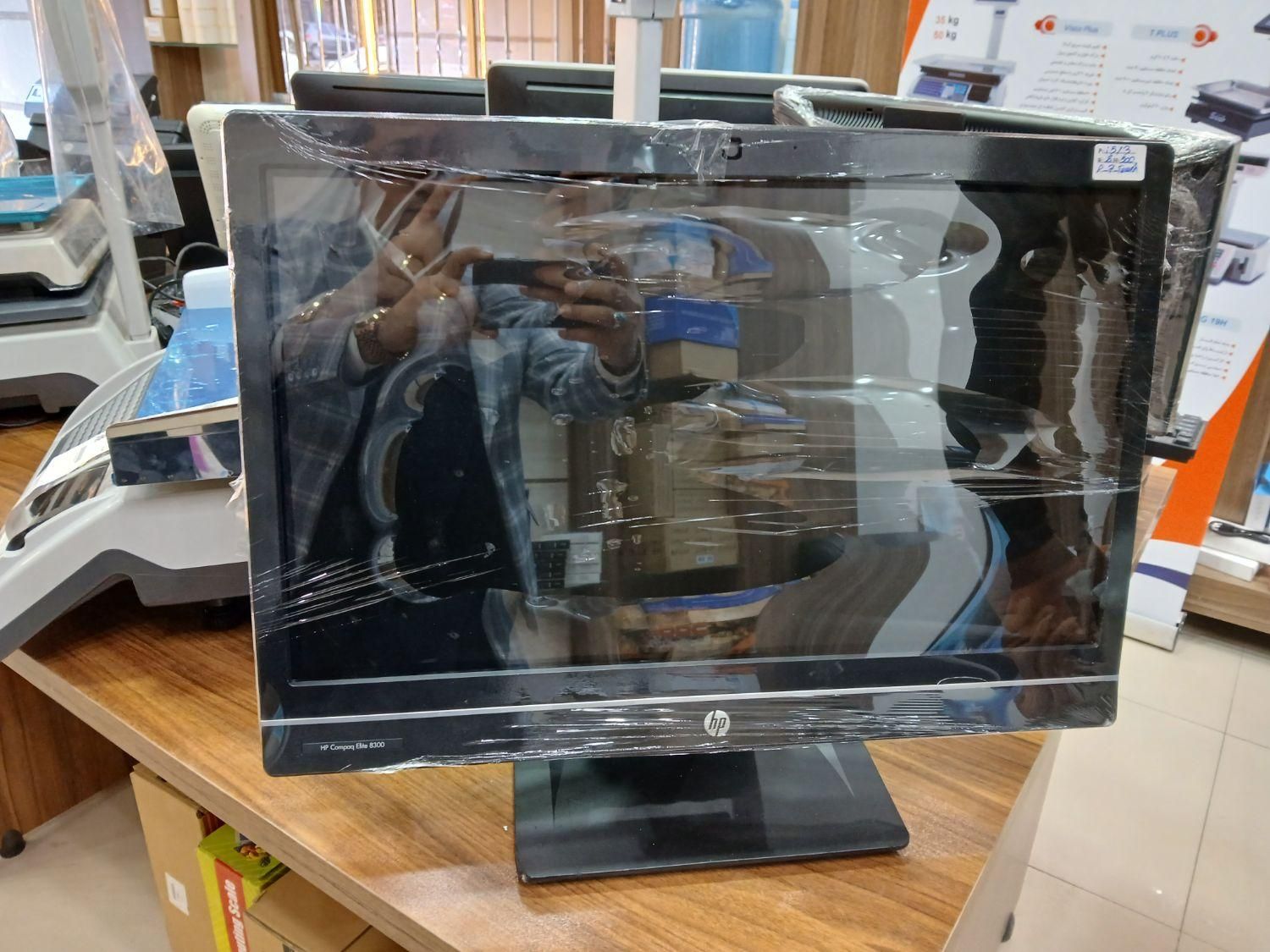 صندوق فروشگاهی لمسی hp8300|فروشگاه و مغازه|اصفهان, شاهزید|دیوار