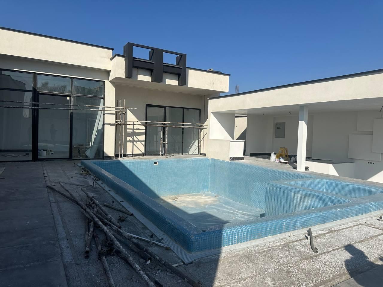 باغچه ۸۶۰متری مجوزدار/ویلا مدرن با طراحی شاهکار|فروش خانه و ویلا|محمدشهر, همایون ویلا|دیوار