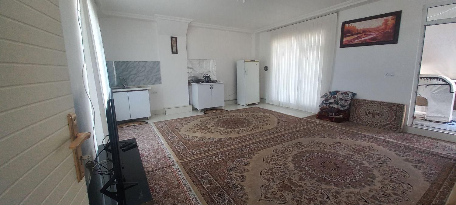 سویت فوق تمیز با ویوی عالی طبقه۳ آسانسور دارد|اجارهٔ کوتاه‌مدت آپارتمان و سوئیت|مهاباد (آذربایجان غربی), |دیوار