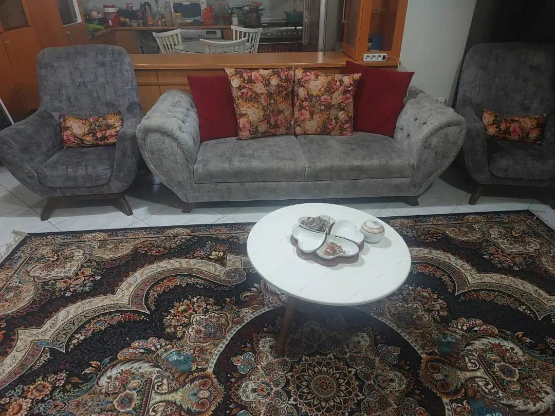 مبل ۷نفره برندمبلیران بامیز وعسلی|مبلمان خانگی و میز عسلی|کرج, شهرک اوج|دیوار