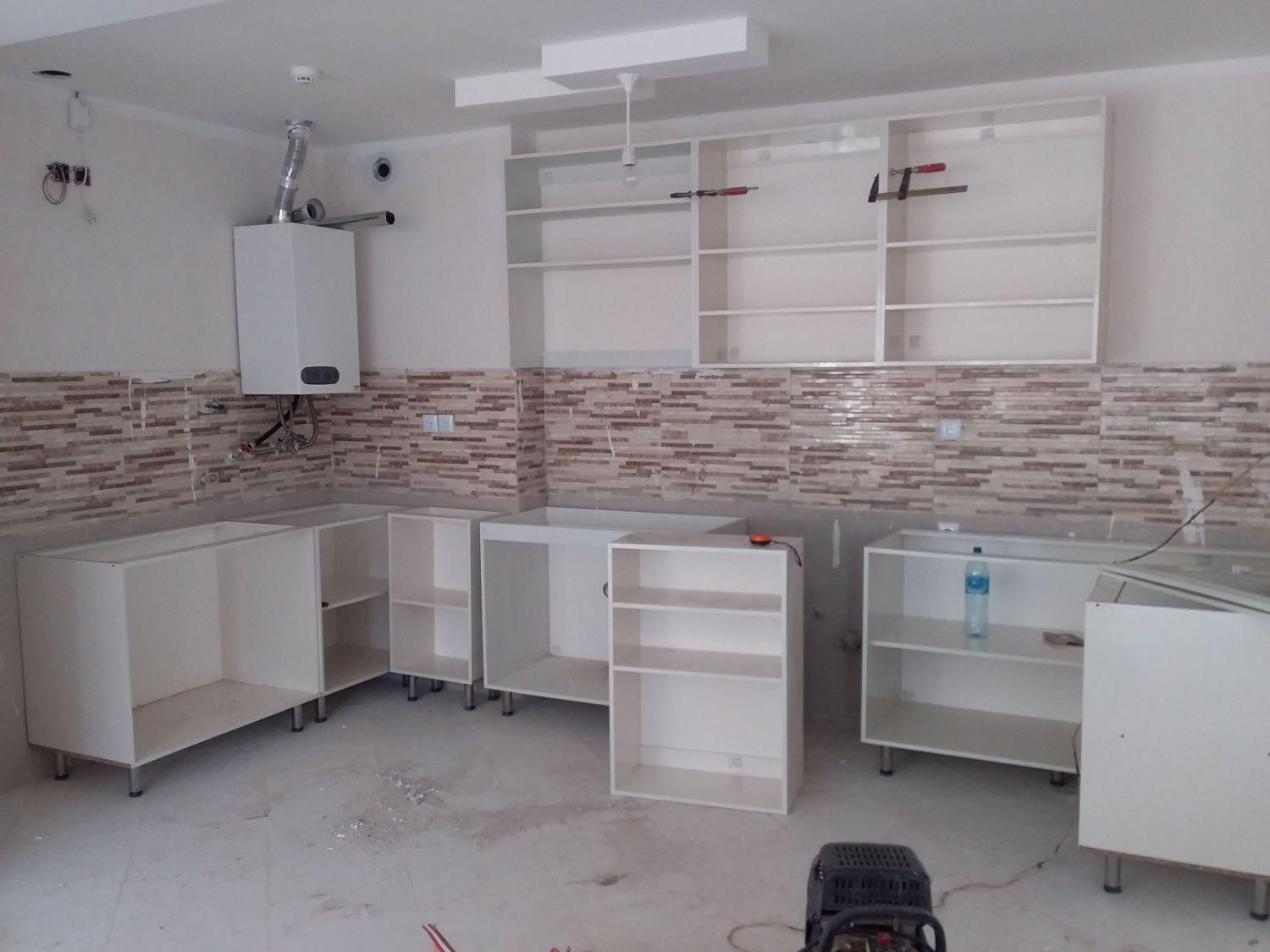 نصب کابینت کمدکفپوش ترموال قرنیزماربلشیت|خدمات پیشه و مهارت|مشهد, الهیه|دیوار