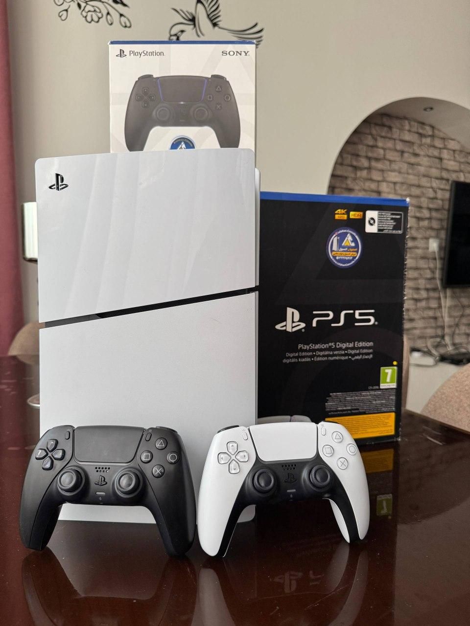 PS5 اسلیم دو دسته|کنسول، بازی ویدئویی و آنلاین|اصفهان, بهارستان|دیوار