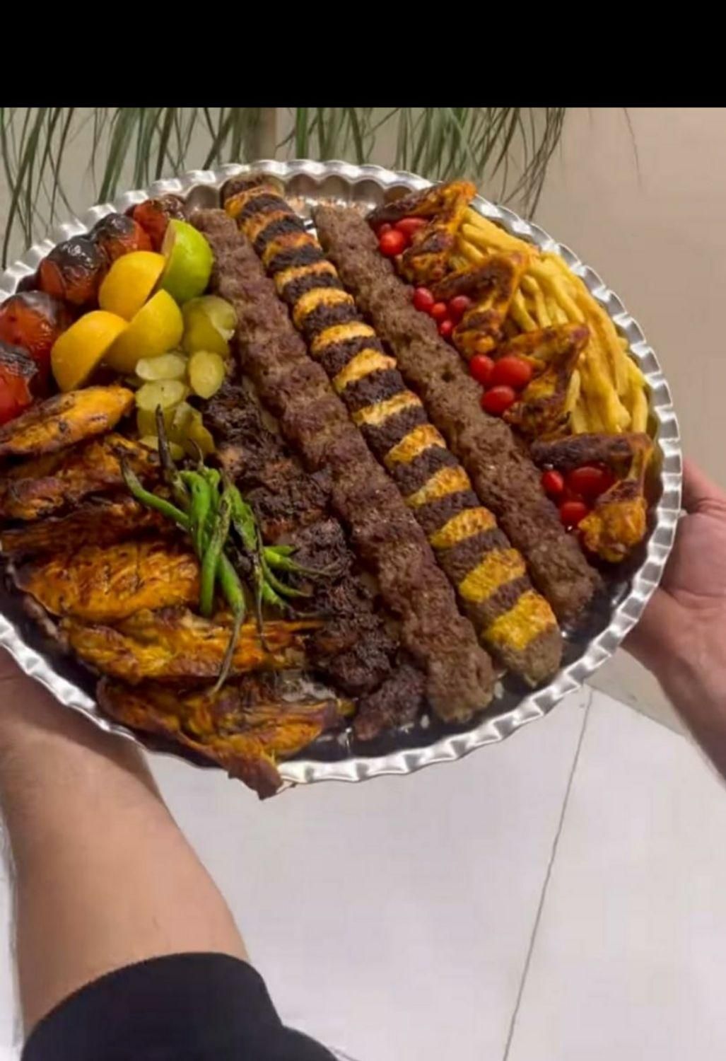 پخت غذا برا مراسمات . جشنها و مهمانی ها|خدمات پذیرایی، مراسم|شوشتر, |دیوار
