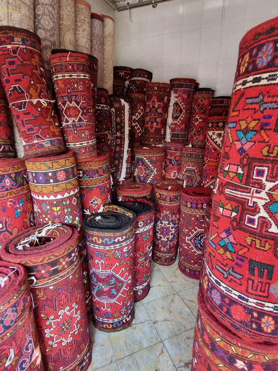 فرش های رنگ کرم|فرش|مراغه, |دیوار