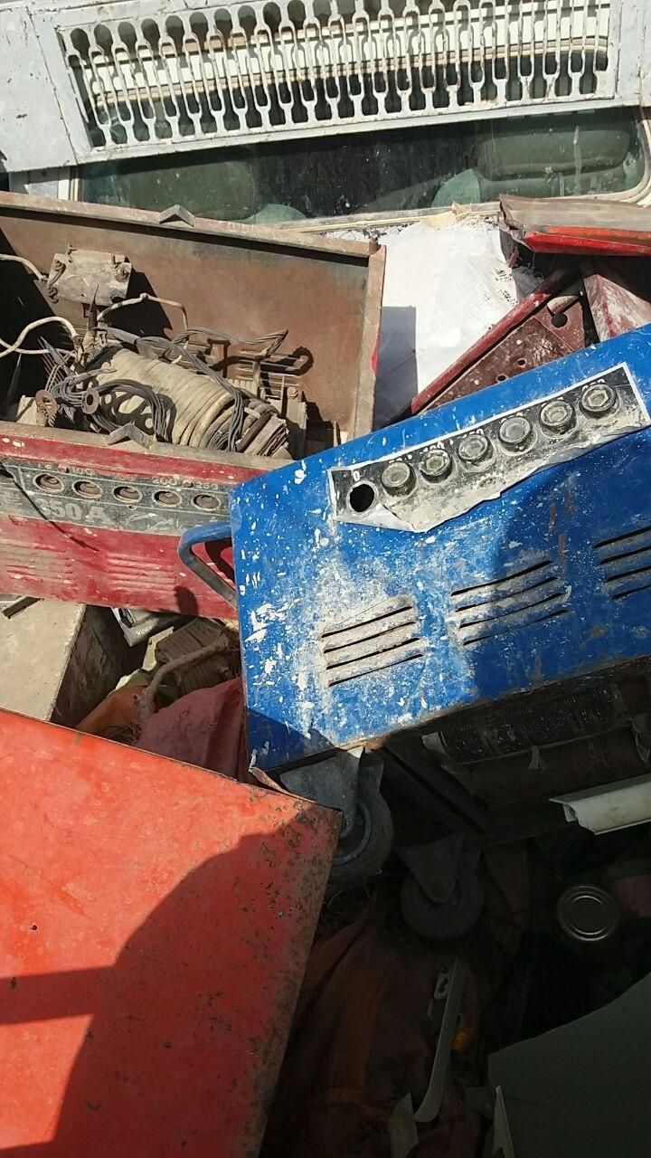 خریدار دستگاه جوش قدیمی خراب و سوخته از ۳ تا ۱۳|خدمات پیشه و مهارت|زابل, |دیوار