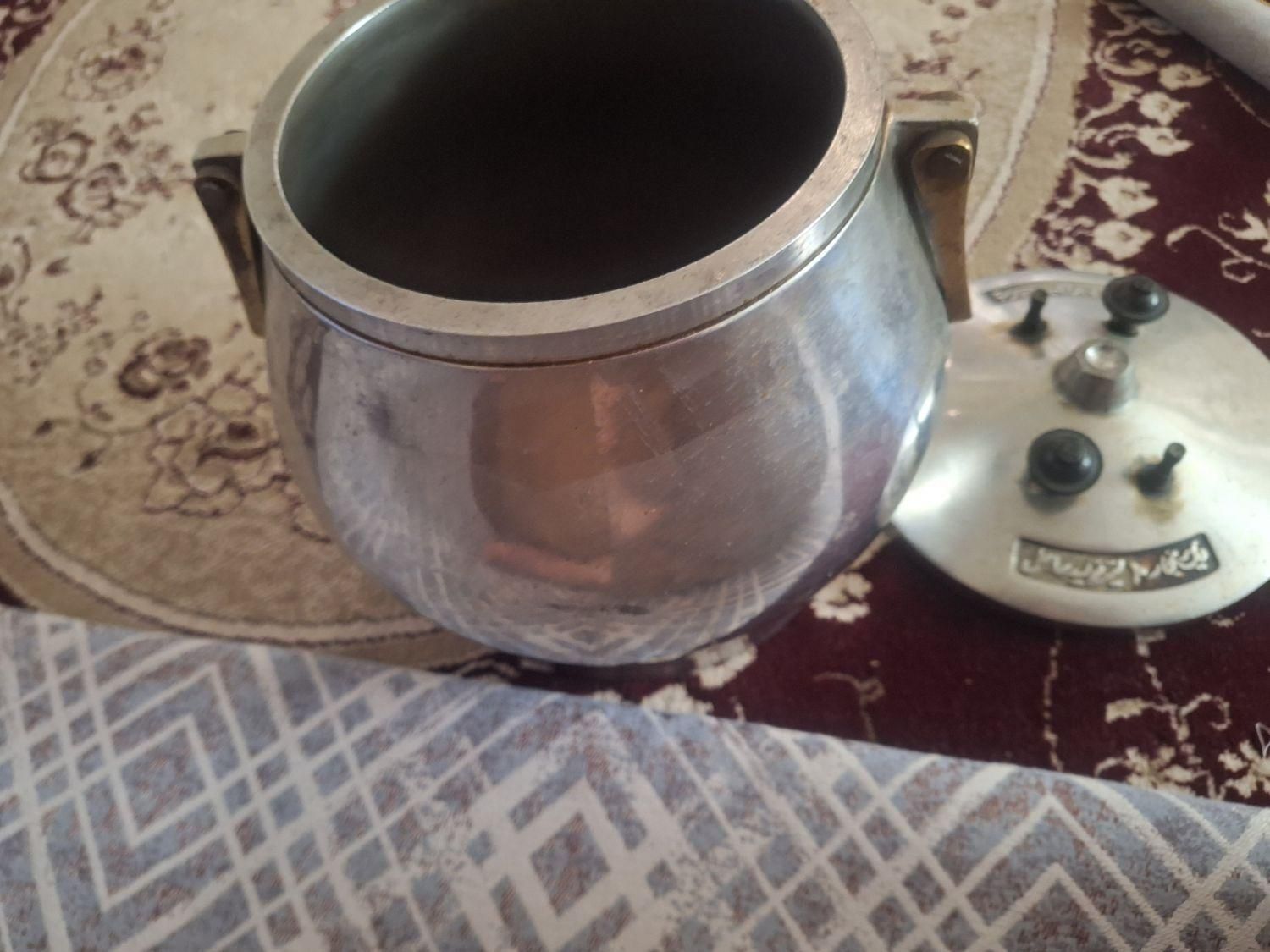 دیگ بخار سالم است قیمت مقطوع است|ظروف پخت‌وپز|تهران, جلیلی|دیوار