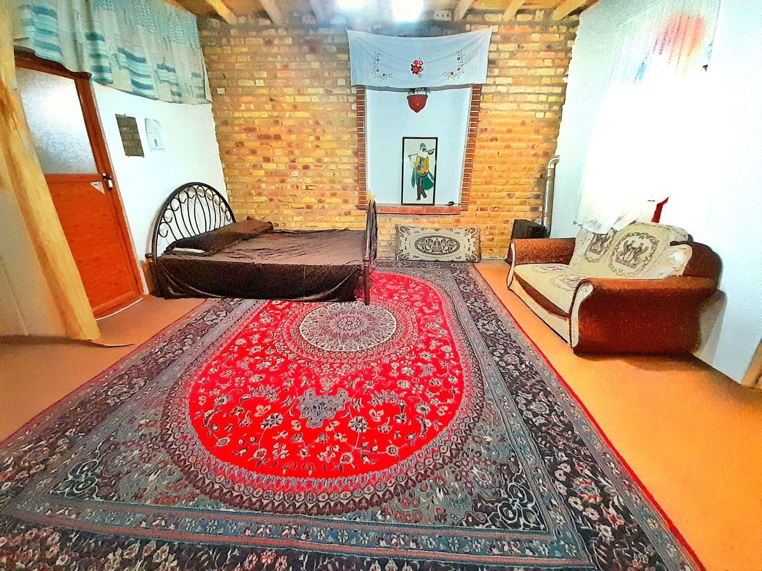 اجاره روزانه/هفتگی/ماهانه ویلا ۳۰۰ متری در باغرود|اجارهٔ کوتاه‌مدت ویلا و باغ|نیشابور, باغرود|دیوار