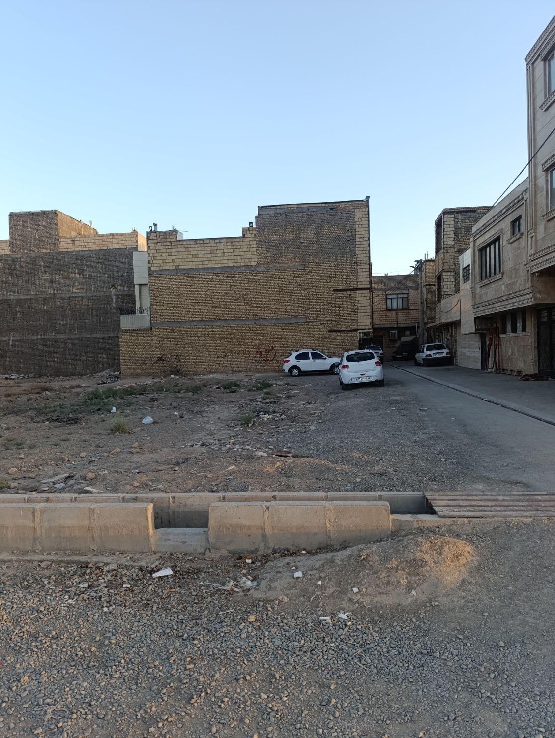 زمین 168 متری/2 نبش/بر خیابان 24 متری/همت/بعثت|فروش زمین و ملک کلنگی|قم, شهرک فاطمیه|دیوار