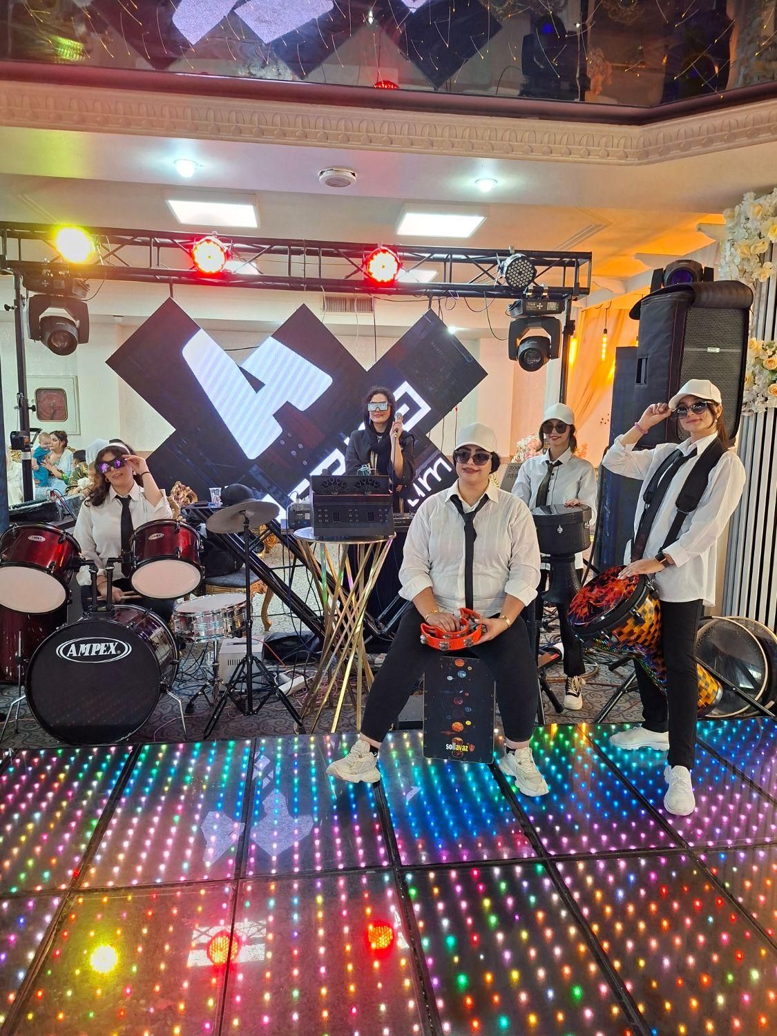 دیجی خانوم|خدمات پذیرایی، مراسم|اصفهان, بوستان آینه خانه|دیوار