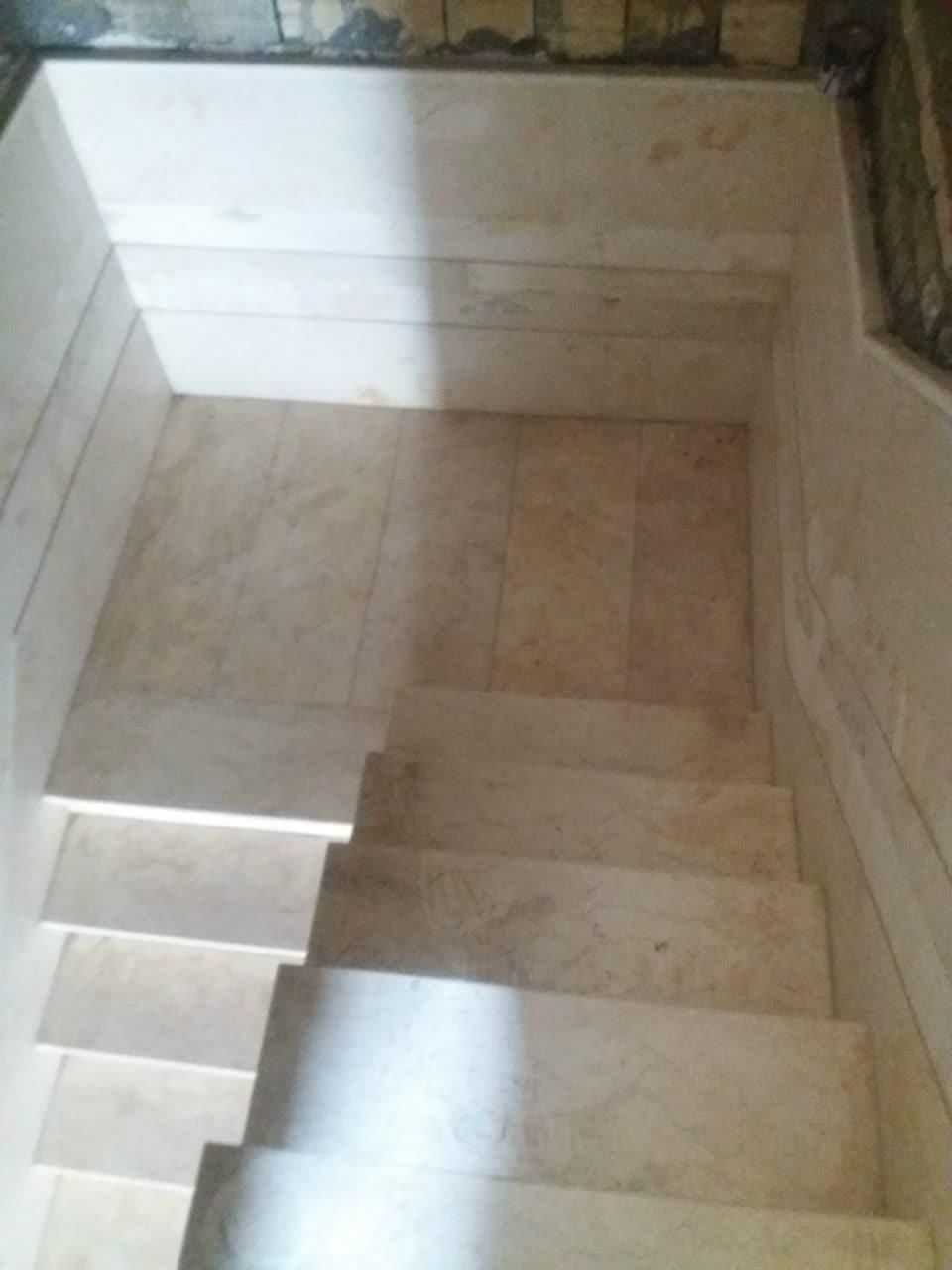 کاشیکاری سنگکاری بنایی سیمانکاری و تخریب باسرعت|خدمات پیشه و مهارت|قم, شهر قائم|دیوار