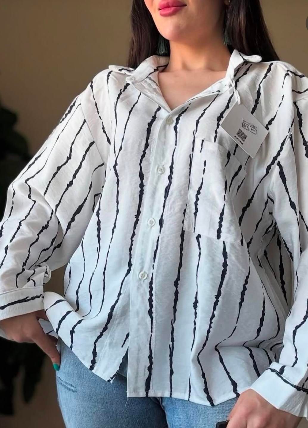 ب یک فروشنده خانم نیازمندیم.|استخدام بازاریابی و فروش|اسلام‌شهر, باغ فیض|دیوار