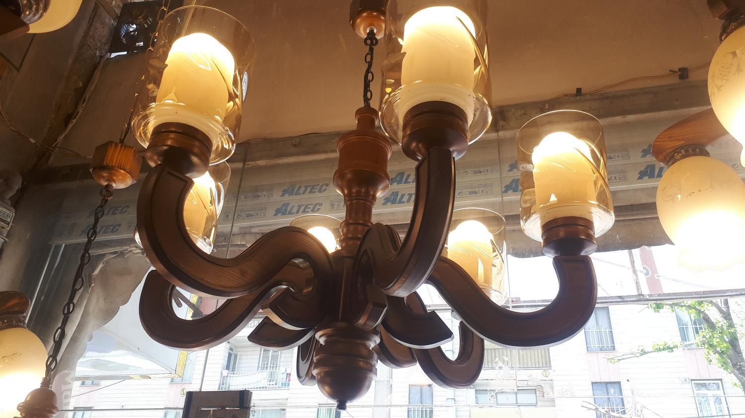 لوستر چوبی مدل اسپانیش|لوستر و چراغ آویز|کرج, شاهین‌ویلا|دیوار