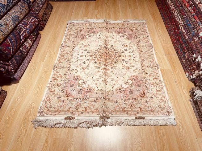 جفت قالیچه ۵۰ رج چله ابریشم مارکدار تبریز|فرش|تهران, سلسبیل جنوبی|دیوار