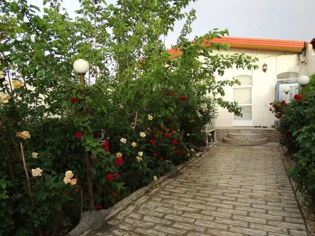 خانه باغ /استخر سرپوشیده/روستای عبدل آباد|فروش خانه و ویلا|جعفرآباد, |دیوار