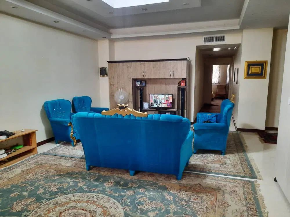 ۱۲۲ متر ۳ خواب/آزادگان/۴ سال ساخت سند تک برگ|فروش آپارتمان|کرج, برغان|دیوار