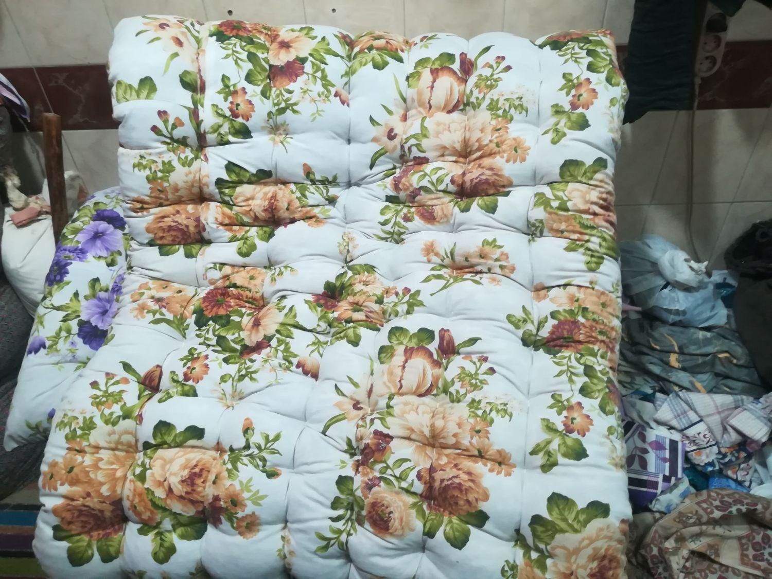 لحاف دوزی امیر باز سازی تشک کهنه|رختخواب، بالش، پتو|رشت, رودباری|دیوار