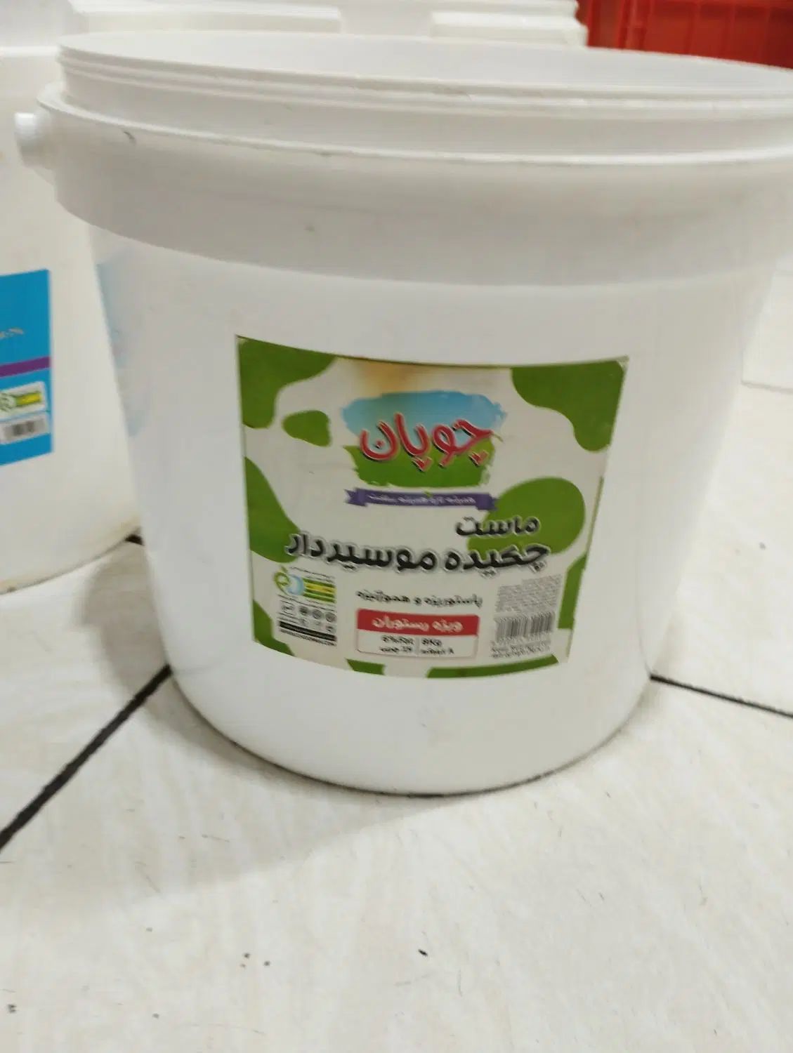 سطل خالی چکیده کاله با سطل پنیر شسته شده با درب|ظروف نگهدارنده، پلاستیکی، یک‌بارمصرف|مشهد, گاز|دیوار