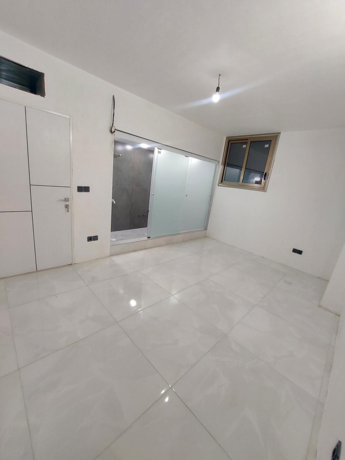 تک واحدی صفر ویو ابدی|فروش آپارتمان|اصفهان, جلوان|دیوار