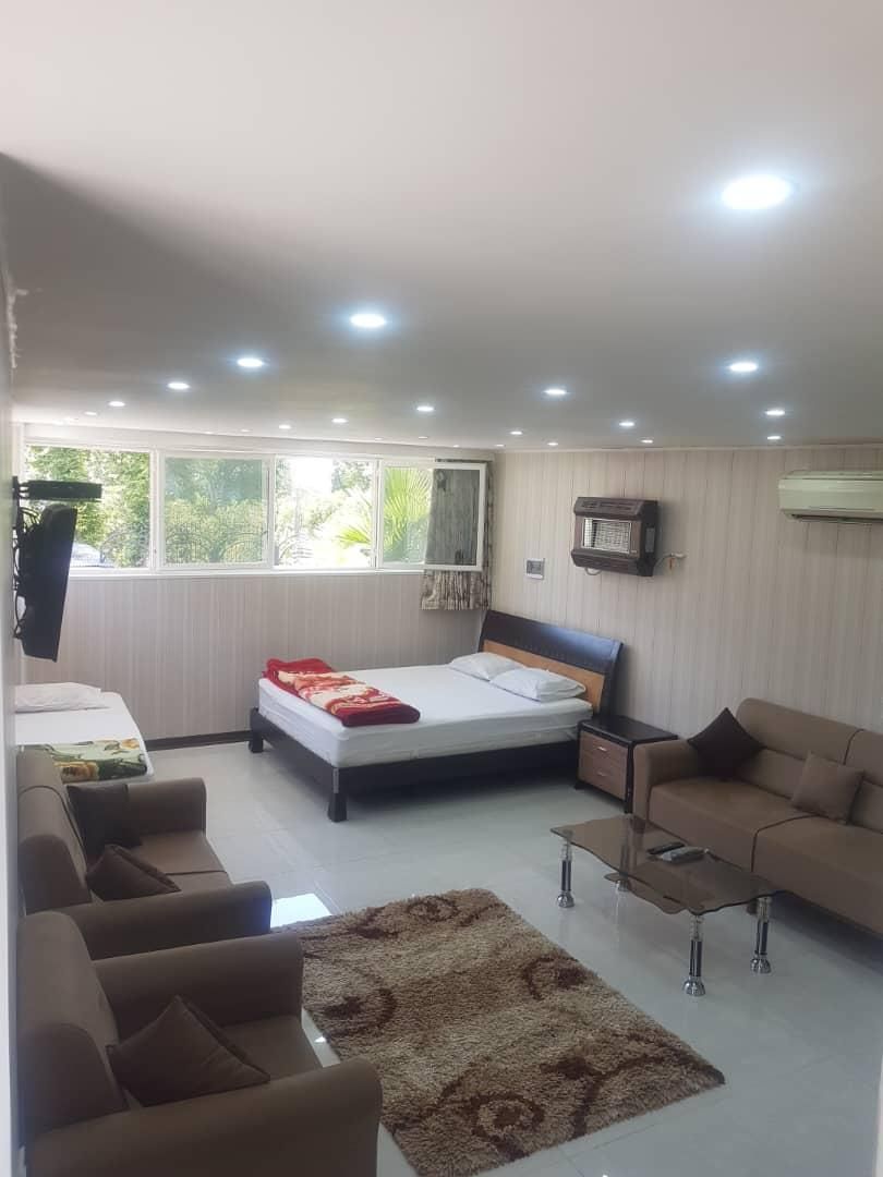 اجاره روزانه/هفتگی/ آپارتمان ۸۰ متری در نیستان|اجارهٔ کوتاه‌مدت آپارتمان و سوئیت|شیراز, نیستان|دیوار