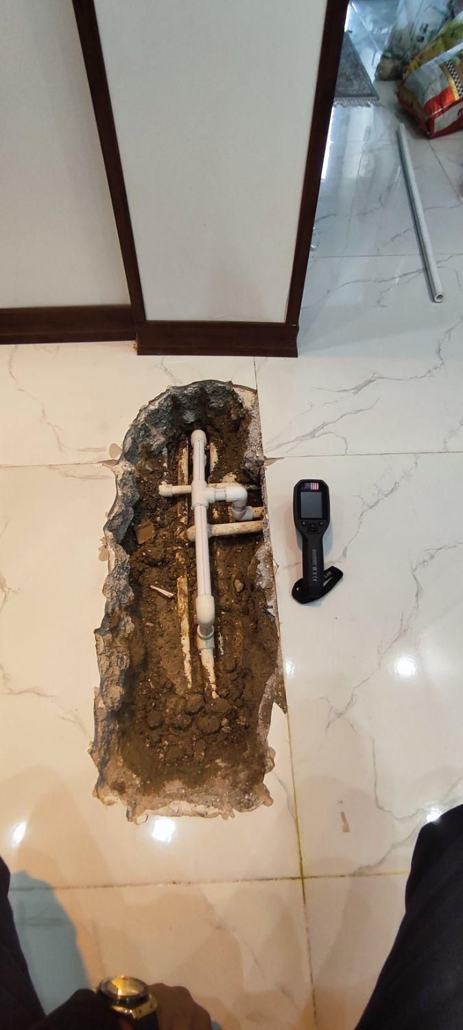 تاسیسات تشخیص ترکیدگی لوله کش رفع نم نشتیابی ترمیم|خدمات پیشه و مهارت|پردیس, فاز ۸|دیوار