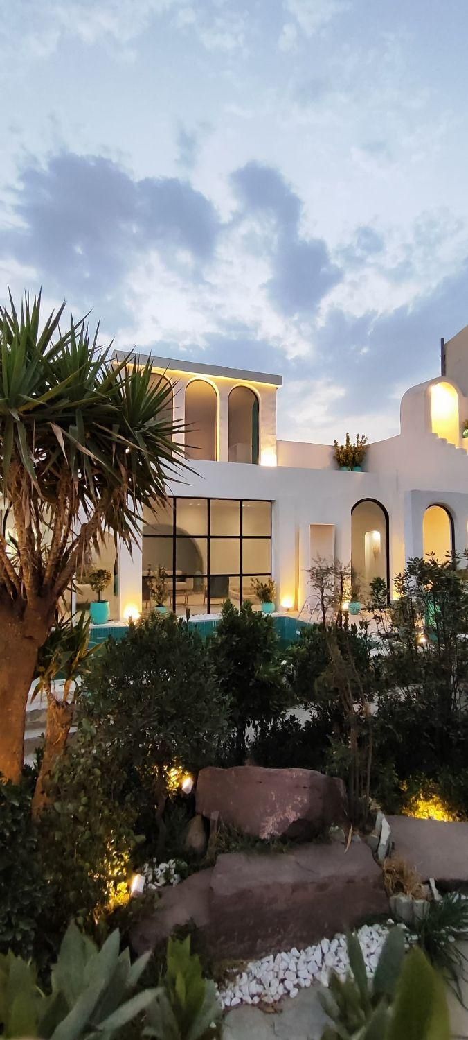 ۳۷۰ متر ویلای فول. سهیلیه. زعفرانیه. کردان|فروش خانه و ویلا|کرج, فاز ۴ مهرشهر|دیوار