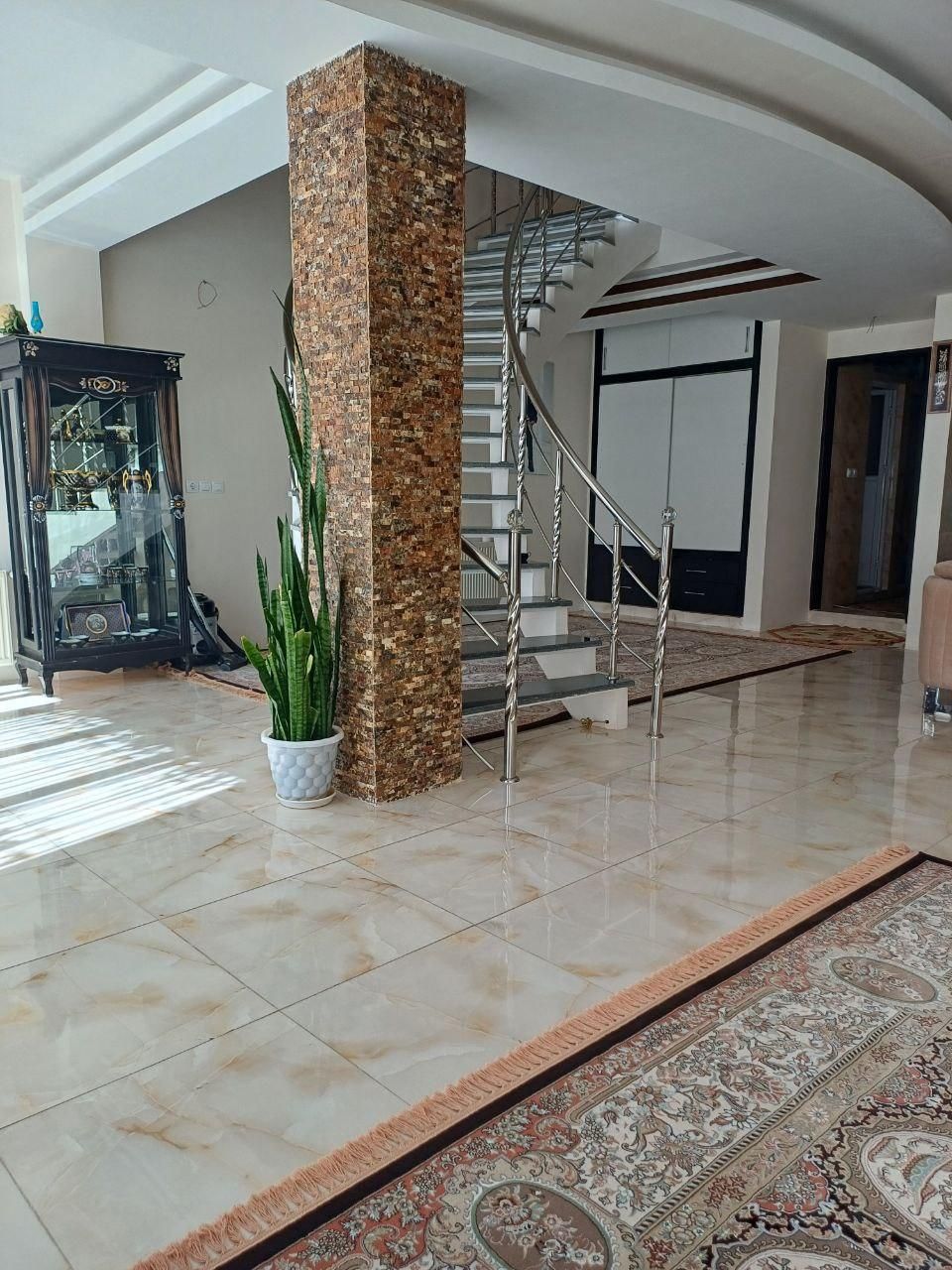 فروش ویلایی دوبلکس در شهر گردشگری افوس|فروش خانه و ویلا|بوئین و میاندشت, |دیوار