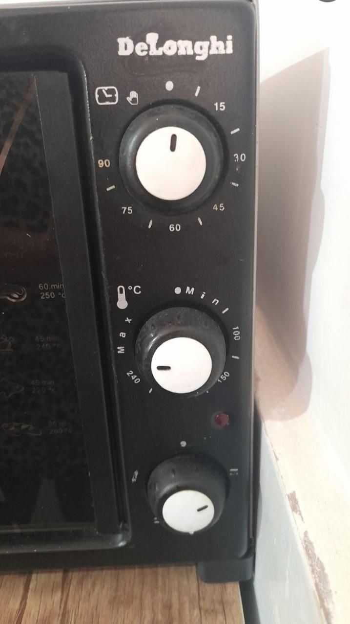 توستر دلونگی با سینی و جوجه گردون|سایر لوازم برقی|شهریار, شهریار|دیوار