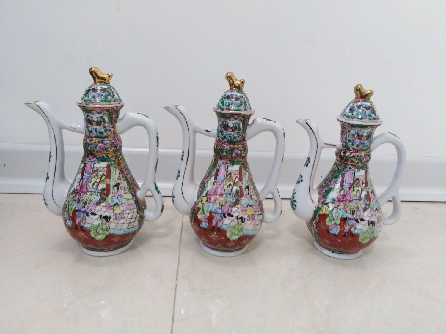 فروش ظروف مرغی اصل|کلکسیون اشیاء عتیقه|بروجن, |دیوار