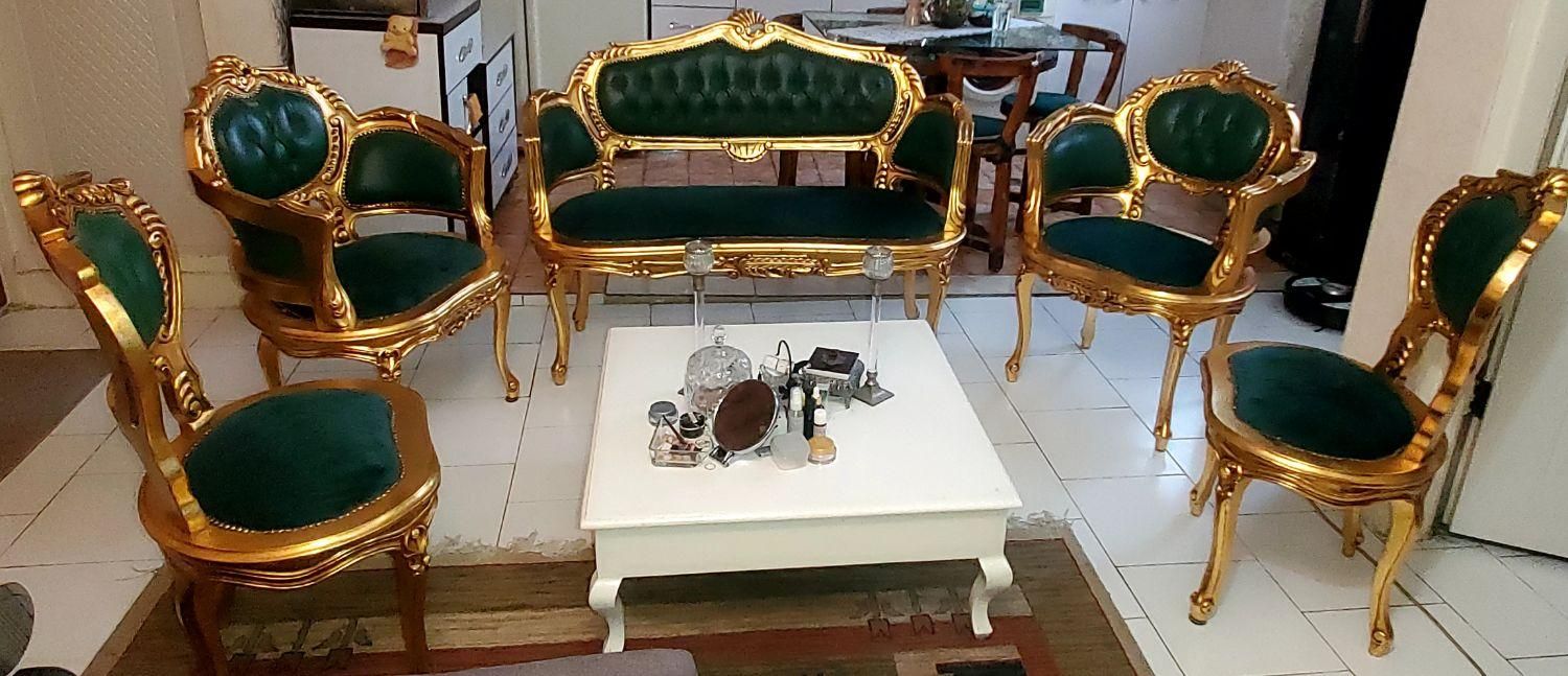 مبل فرحی ۶نفره اصل قدیمی چوب گردو آنتیک  بدون میز|مبلمان خانگی و میز عسلی|تهران, شادمان|دیوار