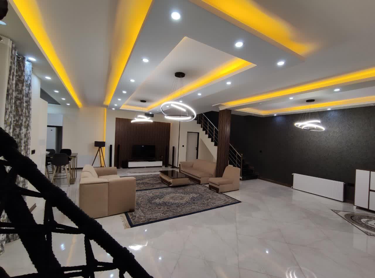 فروش ویلای ۴۰۰متری لوکس و مدرن|فروش خانه و ویلا|رودهن, |دیوار