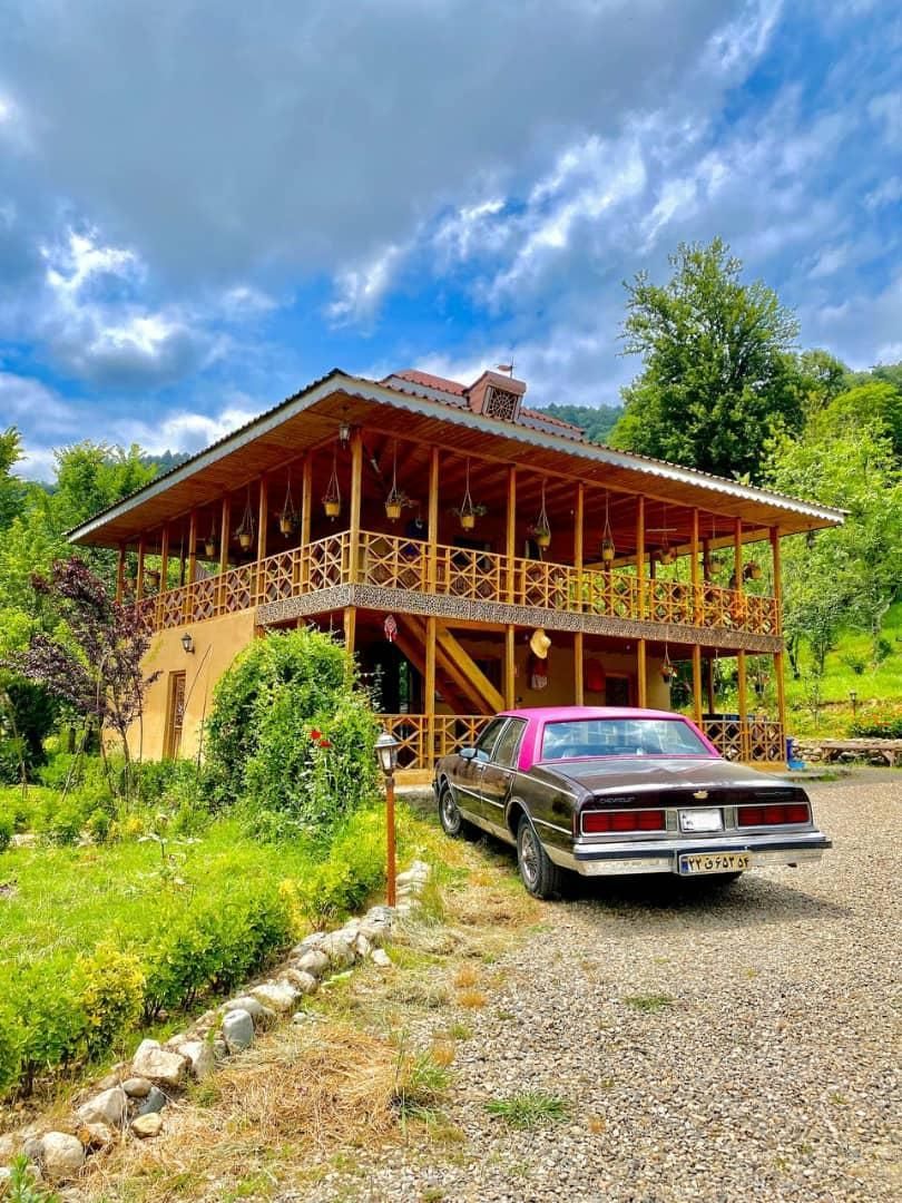 ویلا باغ رویایی و تمیز در باغ بزرگ کوهپایه ای|اجارهٔ کوتاهمدت ویلا و باغ|رشت, گلسار|دیوار