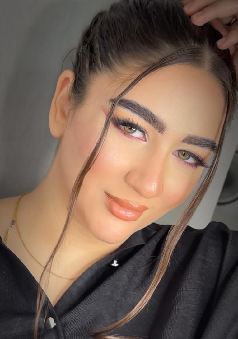 آموزش و خدمات میکاپ وگریم|خدمات آموزشی|هشتگرد, |دیوار