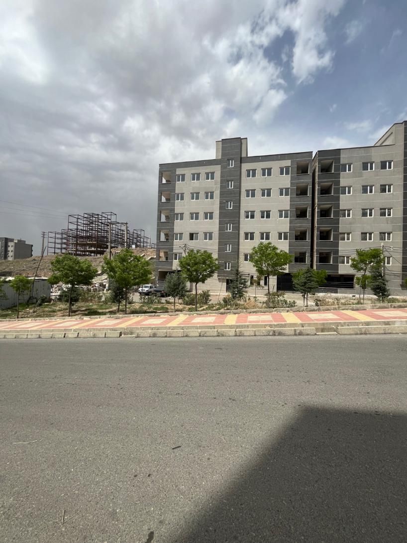 فروش ۸۲متری/مخصوص سر*مایه گذاری/قلب شهر|فروش آپارتمان|هشتگرد, فاز ۷ مهستان|دیوار